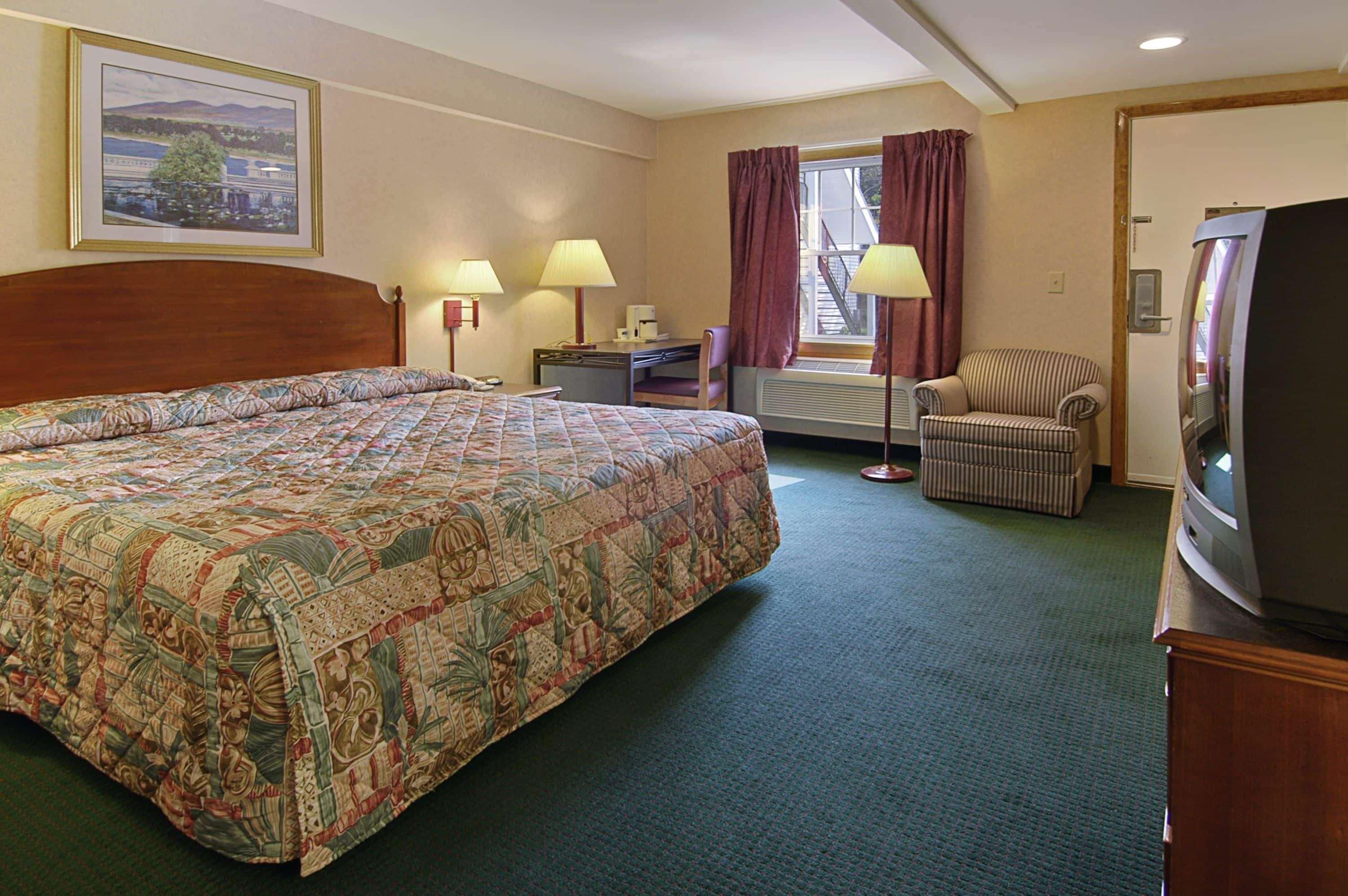 Howard Johnson By Wyndham Williamstown Eksteriør billede
